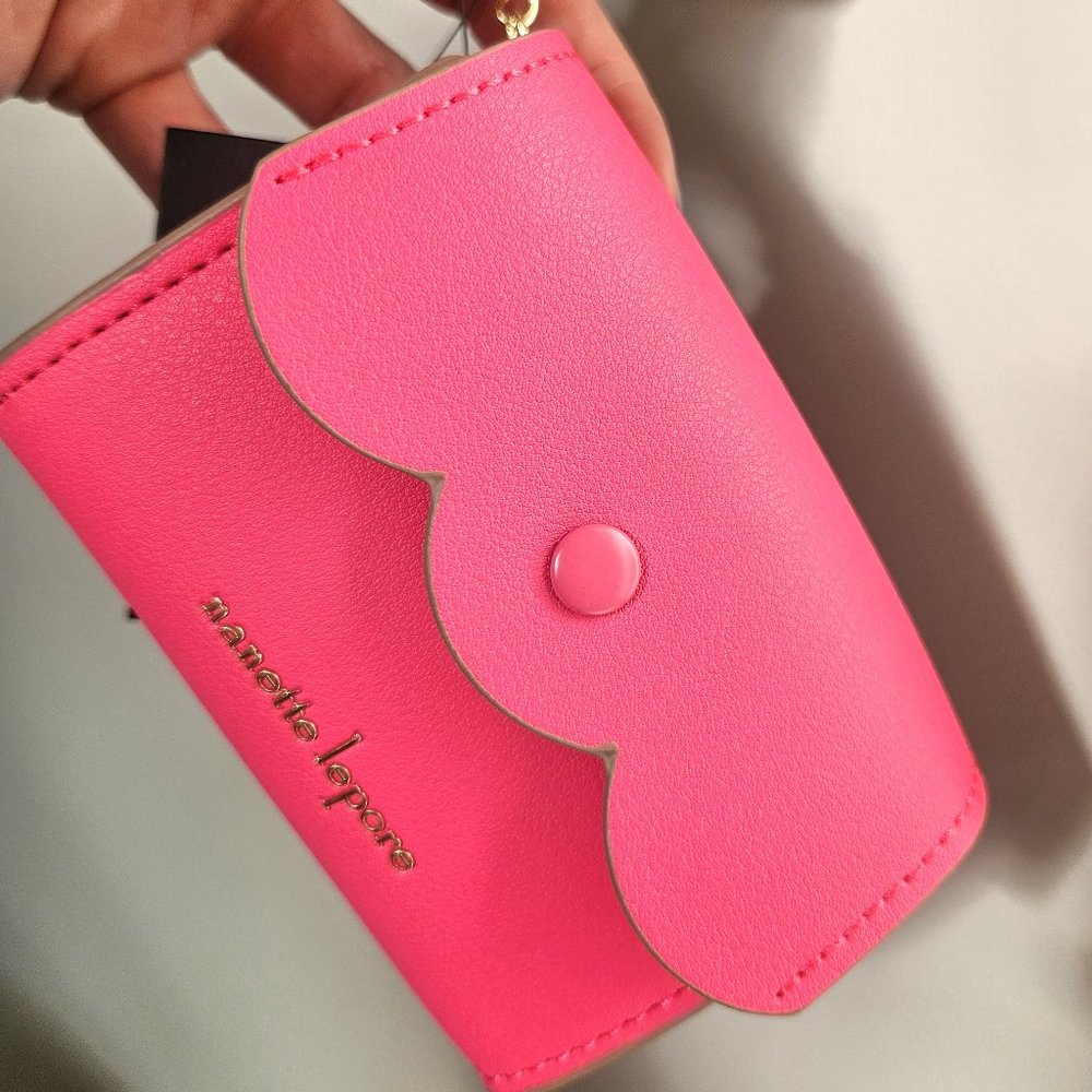 Nanette Lepore Gracie Boxed Scalloped Card Wallet with Key Ring